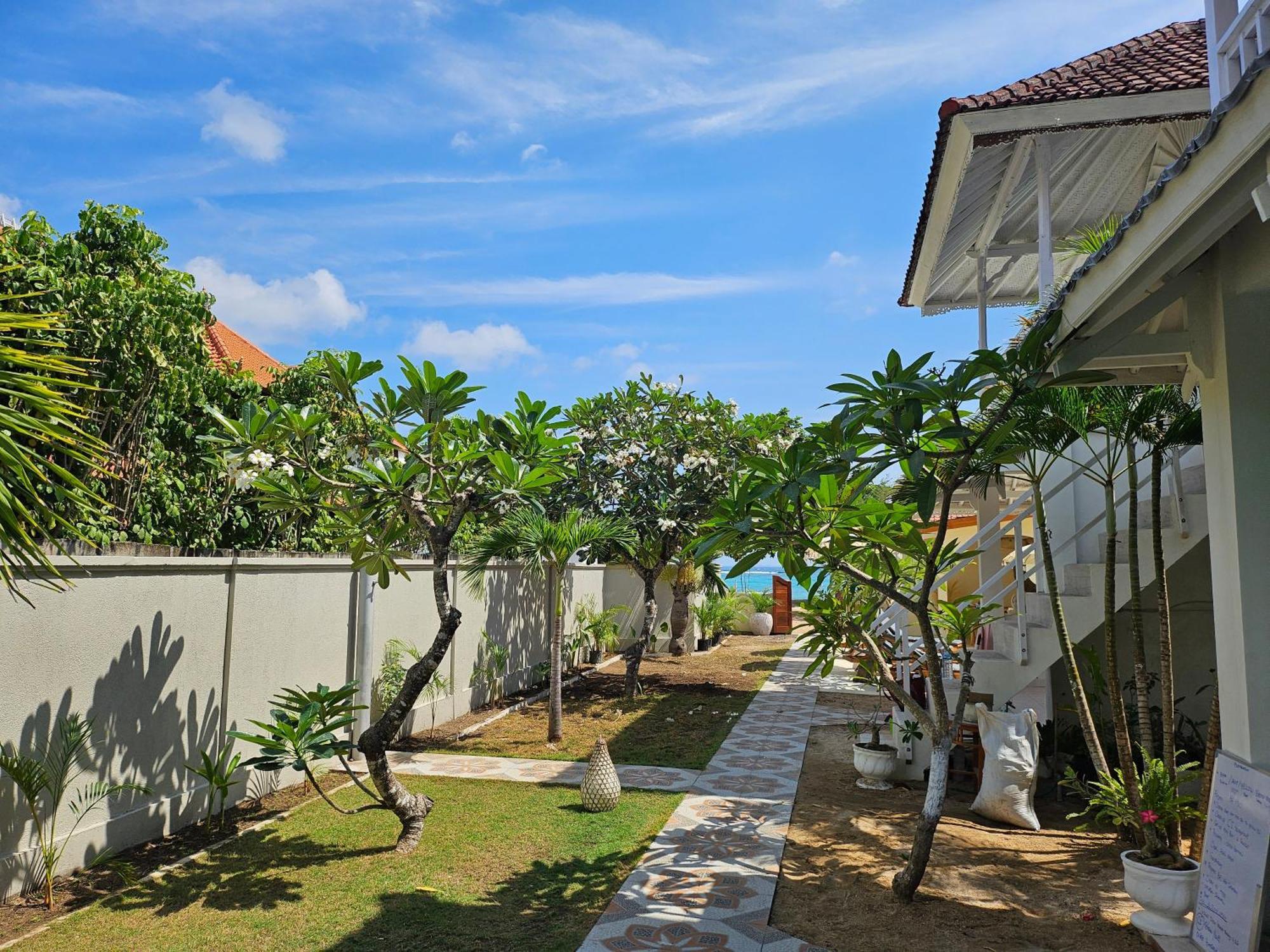 מלון United Colors Of Lembongan מראה חיצוני תמונה
